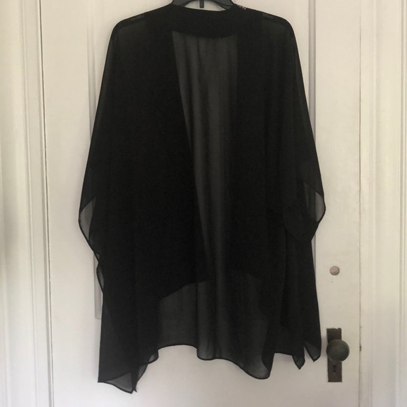 Sheer Open Tunic - Picture 4 of 6